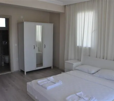 Villa Junior